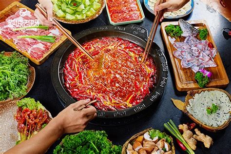 中国最出名的十大火锅店排名，海底捞仅排第三_巴拉排行榜