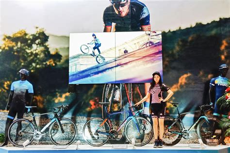 UCI车队版涂装车款首次发售！TRINX千里达碳纤山地车V1200新款惊艳亮