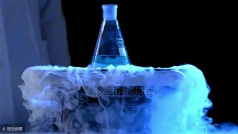 干冰科学实验，让你知道什么才是神奇！
