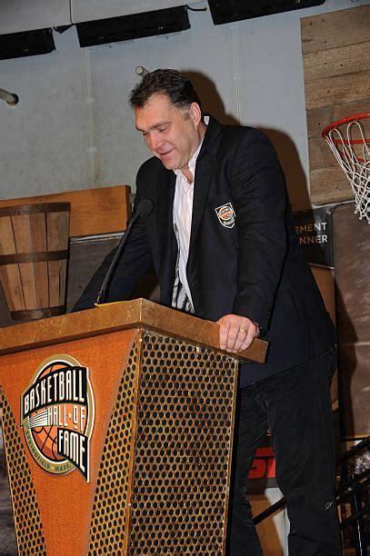 FIBA史上第一中锋——阿维达斯·萨博尼斯