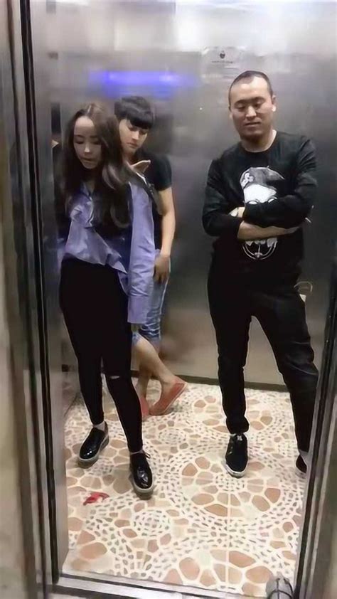 摸屁股非主流头像