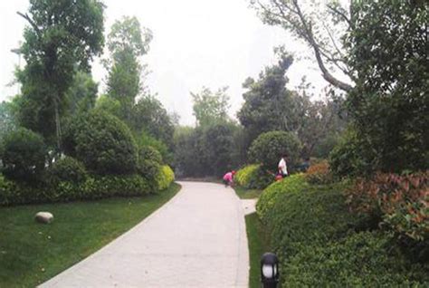 2024扬州最有名的园林便是个园和何园，由于时间限制，只打算去一个园林，考虑再三我们选择了个园_个园-评论-去哪儿攻略