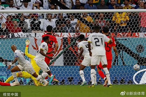 上半场结束，加纳队发挥神勇攻入2球，暂时2-0领先韩国|加纳队|韩国|加纳_新浪新闻