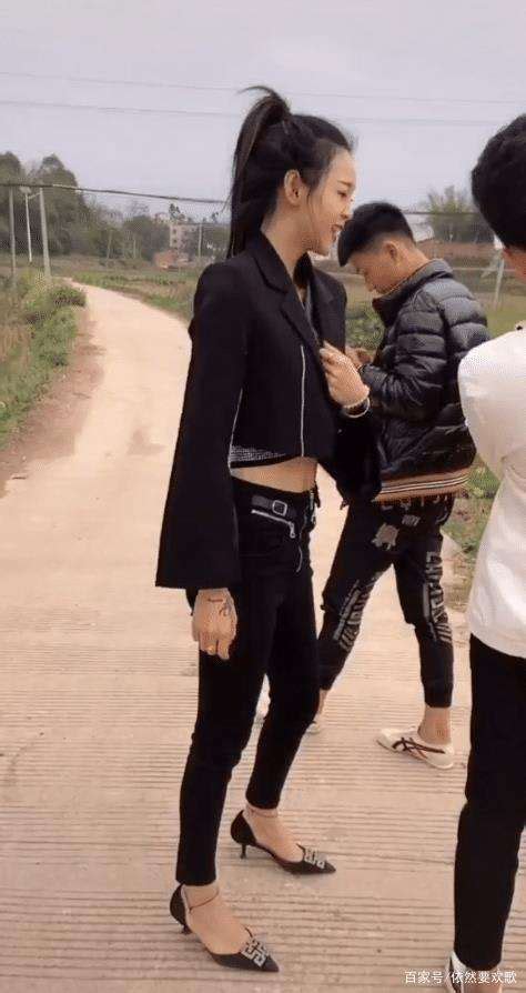 精神小妹头像非主流