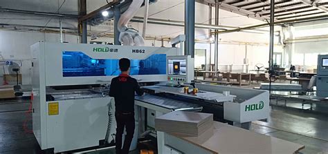 HB62D 数控钻孔机（双钻包六面钻）-广东豪德数控装备股份有限公司