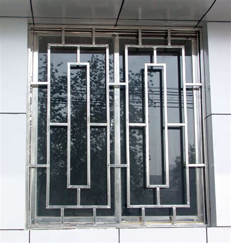 高层防盗窗的款式图片 常见五种防盗窗盘点_广材资讯_广材网
