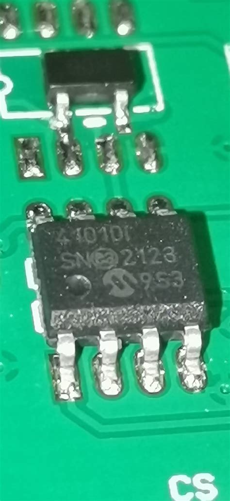 电脑主板上的这个五脚芯片5AFBQ 是什么芯片？可以用什么型号替代？ - 维修达人 数码之家