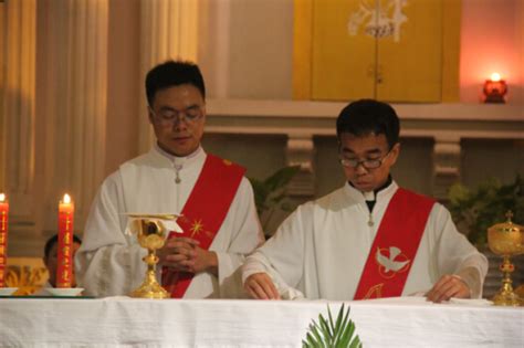 上海：四位修士在伯多禄堂晋铎_天主教新闻网-信德网