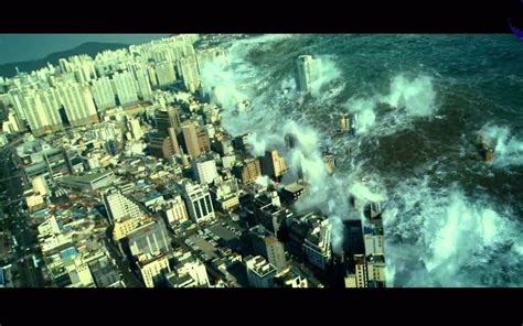 全球十大海啸灾难片 震撼人心的海啸电影，你看过几部_小狼观天下