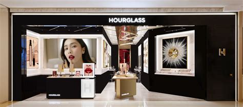 又一奢华美妆品牌进驻郑州，Hourglass华中首店落地丹尼斯大卫城-大河新闻