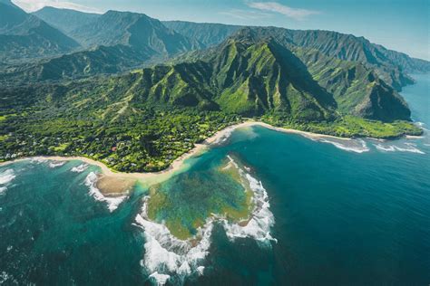 5 Irresistible Reasons to Visit Hawaii
