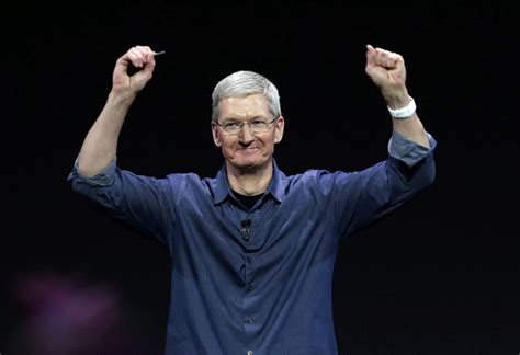库克急了！iPhone成了苹果最大痛点，只因在华销量下降？