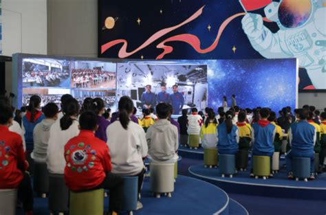 “天宫课堂”首次地面主课堂在中国科技馆成功举办--中国数字科技馆