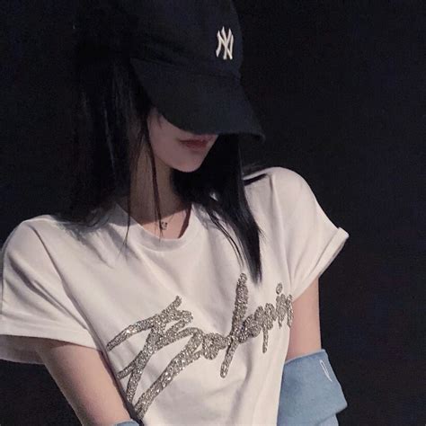 御姐_高清全面屏壁纸_[标签:标题1]