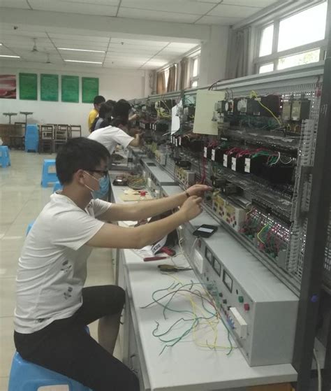 电子电气工程系“电工特种作业”培训顺利开班-自动化学院-四川机电职业技术学院