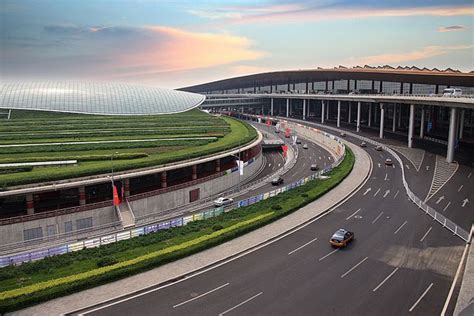 2021由于天津离北京太近，而且去北京机场也比较方便，因此，很多客人都分流到了北京，这也导致很多航空..._滨海国际机场-评论-去哪儿攻略