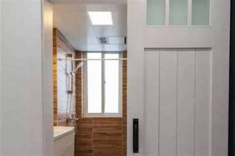 卫生间门对着床 设计能人给出4套方案帮你弥补 - 装修保障网