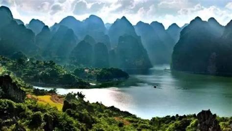 黔西县化屋村：山水共舞人水和声，被誉为乌江源百里画廊_行客旅游网