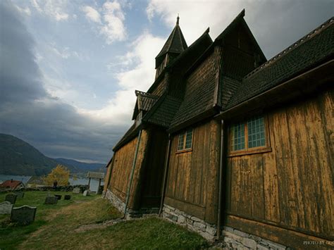 凡托特木板教堂-挪威霍达兰郡卑尔根凡托特木板教堂旅游指南