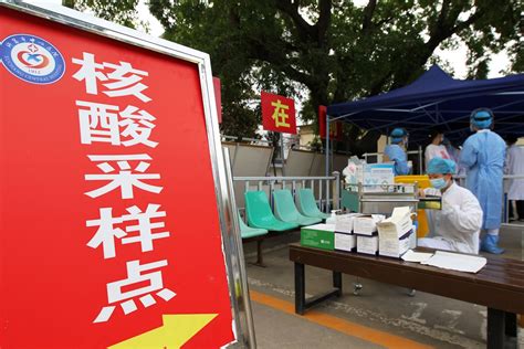 许昌市中心医院开展核酸检测 确保医患安全
