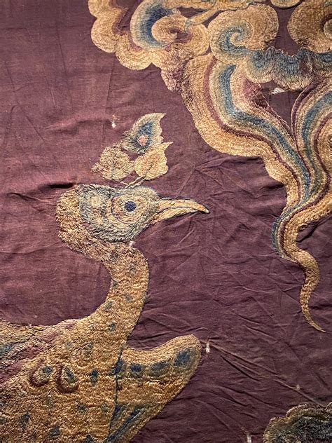 青海出土的唐代丝织品，真是数量又多又精