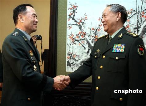 解放军总参谋长陈炳德上将会见韩陆军参谋总长-搜狐新闻