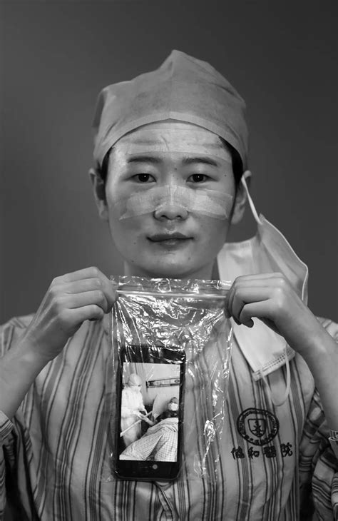 第八届中国摄影年度排行榜上榜作品 | 李舸：你是我最牵挂的人-图集-影像中国网-中国摄影家协会主办