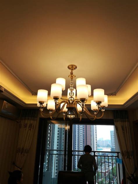 家庭吊灯安装应该安装多高，详解灯具安装高度