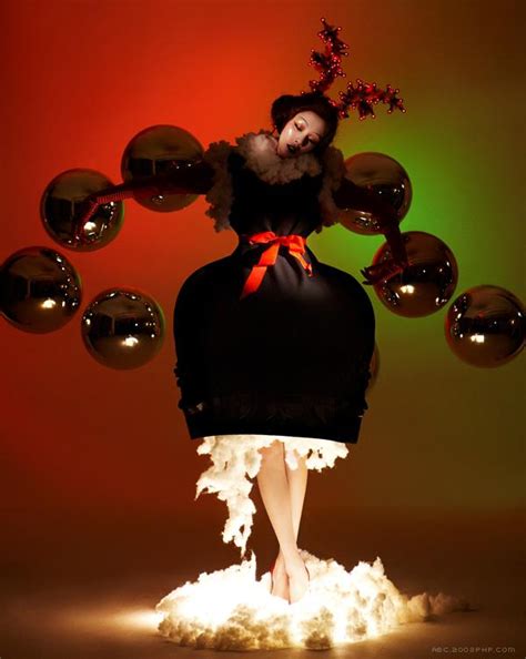 快乐的童话-圣诞假期佳丽“灯女”人像-韩国模特徐英姬Vogue杂志韩国版本