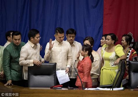 菲律宾众议长闪电换人：161名议员联署，前总统阿罗约宣誓就职