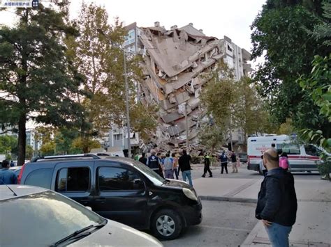 爱琴海地震已致希腊土耳其26人遇难，有海水倒灌进城市_手机新浪网