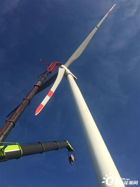 华电云南区域剑角峰风电场项目全部风电机组吊装完成-国际新能源网