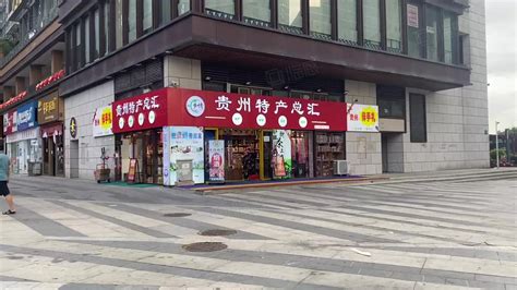 城中村十字路口转角位，租金实惠有二楼隔层-广州商铺生意转让-全球商铺网