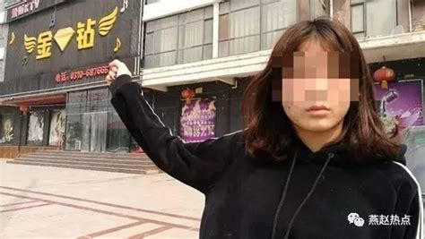 少女被骗ktv毒打：15岁女生被逼陪客 遭遇难以启齿的“非礼”__中国青年网