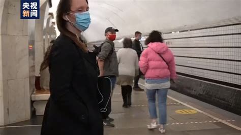 俄民调：俄罗斯人感冒时在公共场所戴口罩比例上升到70%|俄罗斯|疫情|新冠肺炎_新浪新闻