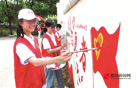 河南温县：艺术墙画 扮靓乡村-人民图片网