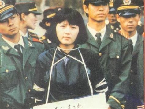 最美的新中国女死刑犯，枪决时仅20岁，死前提出一个怪异的要求|死刑|陶静|死刑犯_新浪新闻