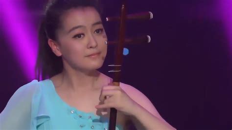 二胡独奏经典名曲《梅花三弄》，古风经典，实在迷人！_腾讯视频