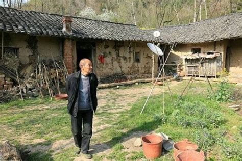 老人病逝后留下黄浦江边的住宅，23年没来往的继子获得天降遗产_腾讯视频