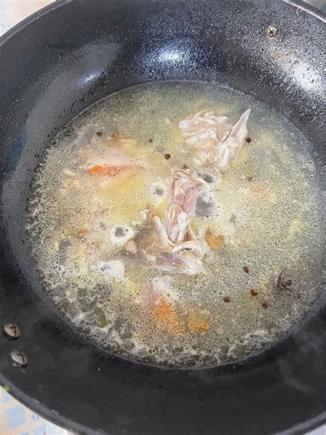 【鱼汤的做法步骤图，鱼汤怎么做好吃】米妮阿拉卡_下厨房