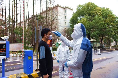 外省市驰援上海多少抗疫物资？去了哪里？官方回应_凤凰网资讯_凤凰网