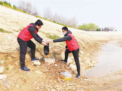 齐河县审计局志愿服务队开展清理河岸垃圾志愿活动_德州新闻网