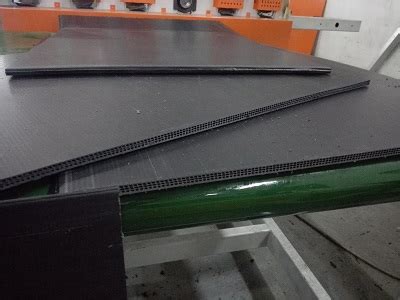 PP中空建筑模板生产线_金韦尔机械有限公司