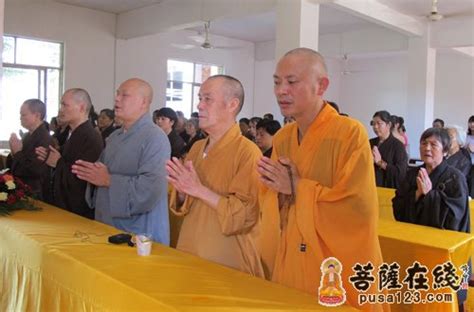 云南佛教协会副会长崇化大和尚赴宜春开坛讲经 - 菩萨在线