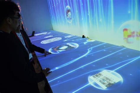 数字瀑布流 互动投影展示系统 展厅粒子流触控多媒体控制 动态文化墙 数字瀑布互动