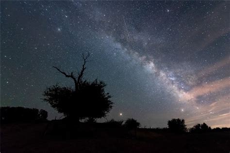 “火流星”陨石归国家还是个人?火流星天象预兆是什么？