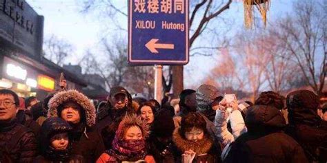 大年初一6万人前往北京雍和宫祈福_频道_凤凰网