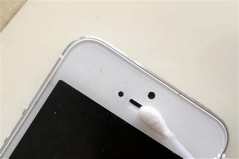 苹果手机自动清理喇叭灰尘