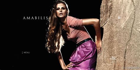 分享巴西Amabilis品牌女性高档服饰服装官截图欣赏-欧莱凯设计网