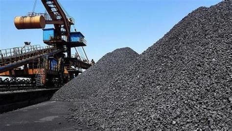 印度“接盘”澳洲煤炭？印尼煤加速抢占中国市场：出口量暴涨183%_凤凰网视频_凤凰网